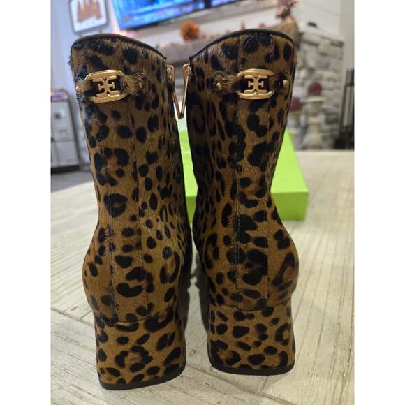 Sam Edelman Women's Leopard Print Ankle Booties Size 7 M - Picture 5 of 6